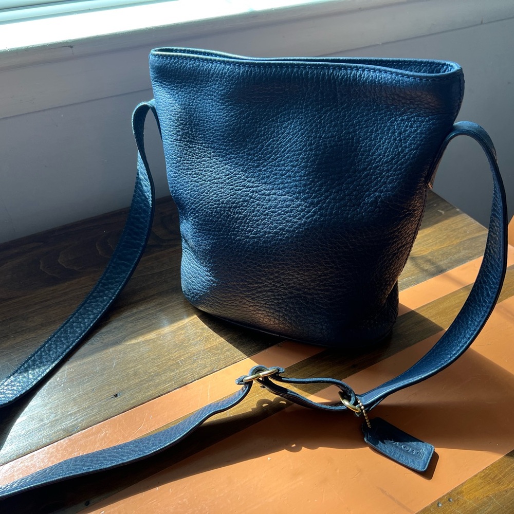 Vintage Coach Small Bucket Zip Bag 4907 Navy 1997 Costa Rica